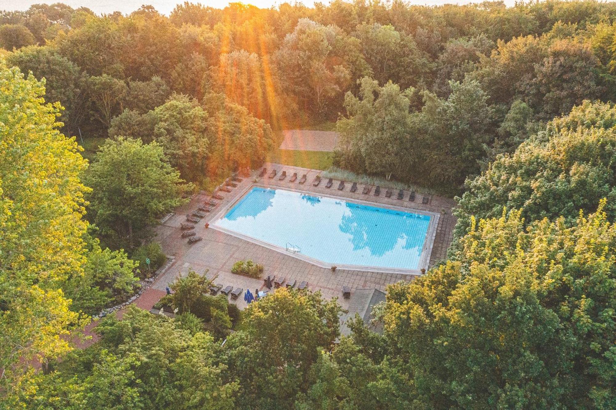 Plaza Premium Тіммендорфер-Штранд Екстер'єр фото